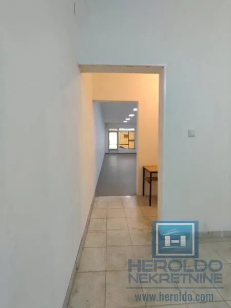 Sale, office space, 163m², Jagodina, Srbija