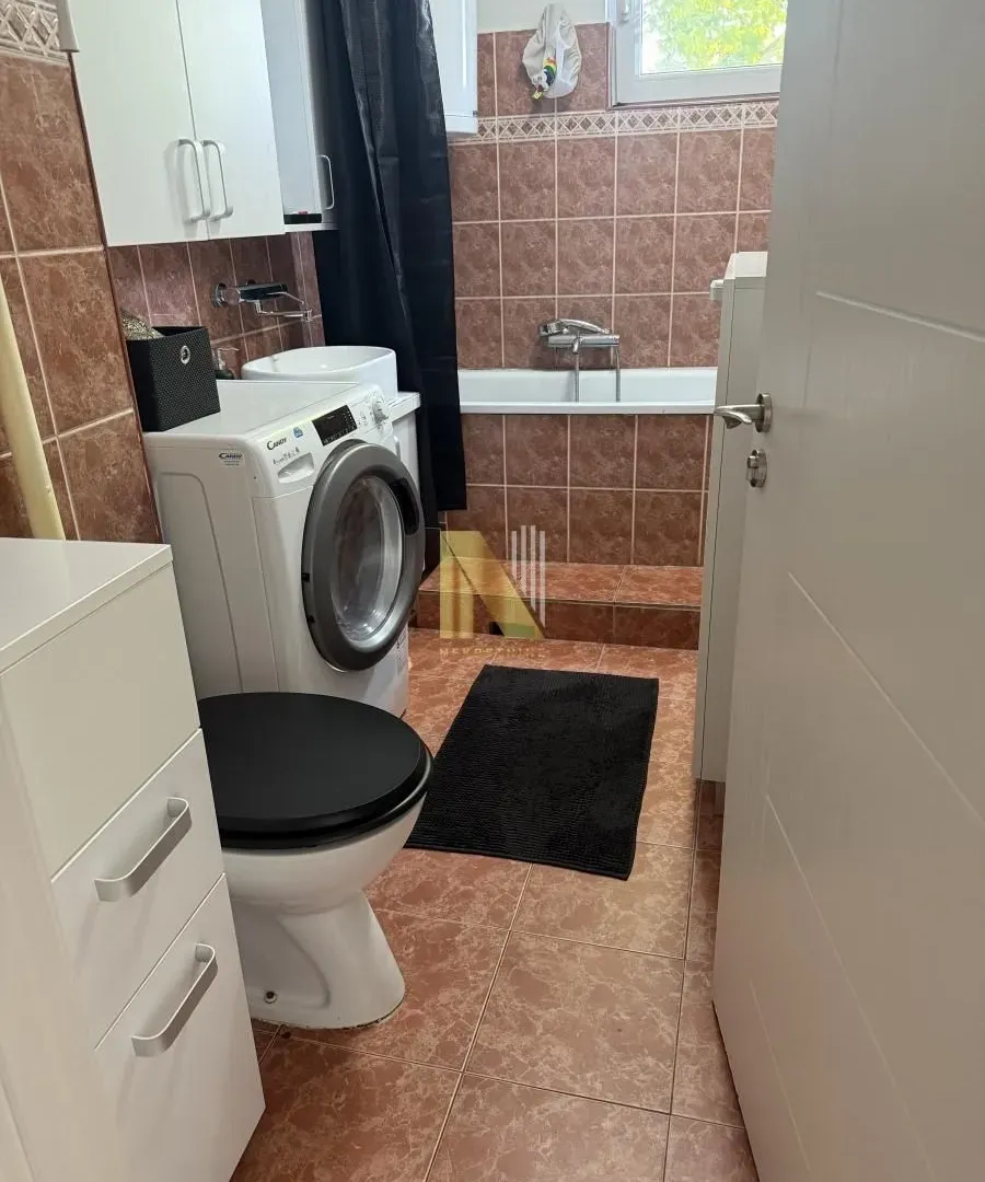 Prodaja, dvosoban stan, 55m², Sajmište, Novi Sad
