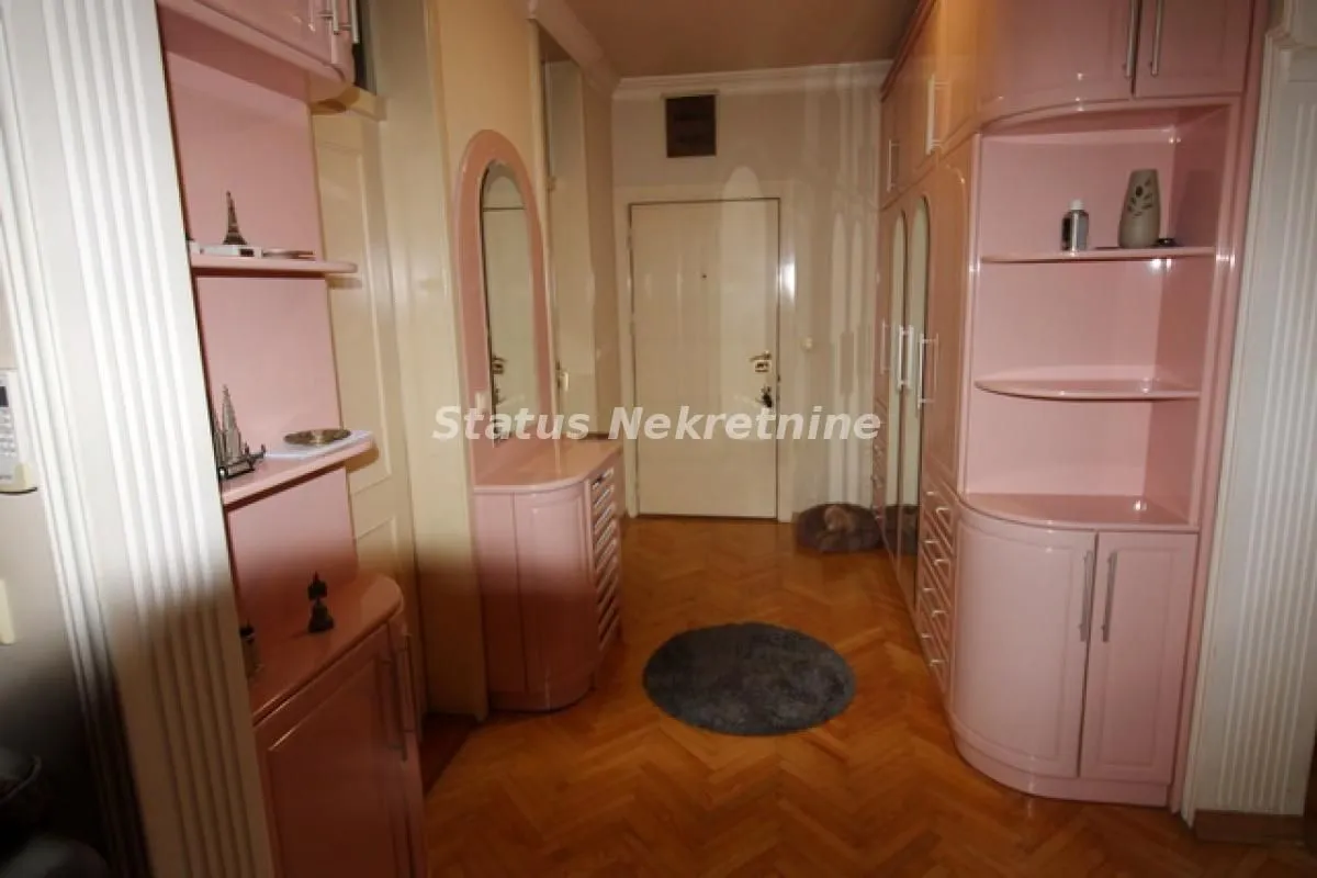 Prodaja, trosoban stan, 91m², Grbavica, Novi Sad Sve Podlokacije