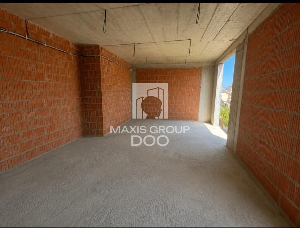 Sale, four bedroom apartment, 81m², Bulbulder, Zvezdara Sve Podlokacije