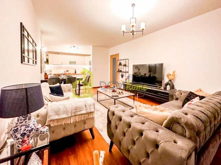 Izdavanje, dvosoban stan, 72m², Master Kvart, Podgorica