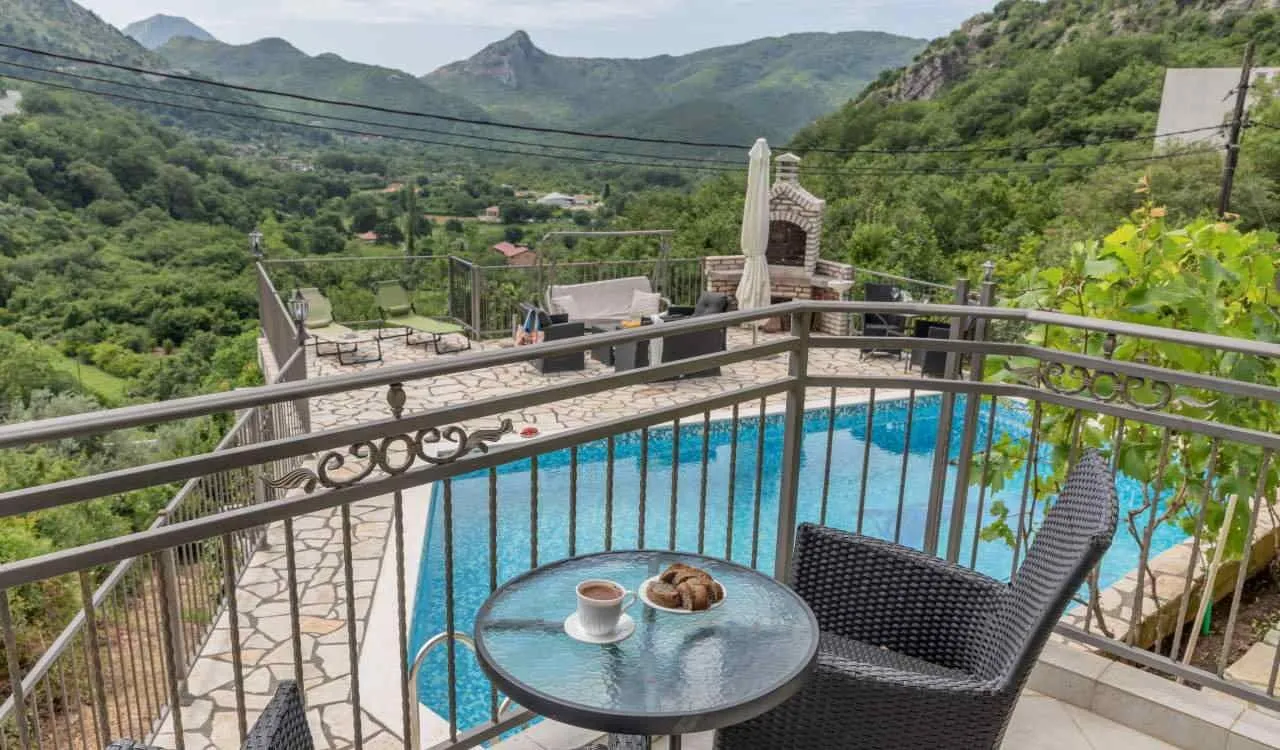 Sale, house, 274m², Buljarica, Budva