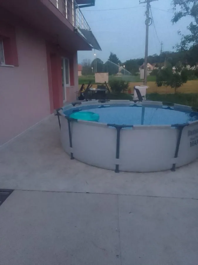 Sale, house, 140m², Miločani, Nikšić