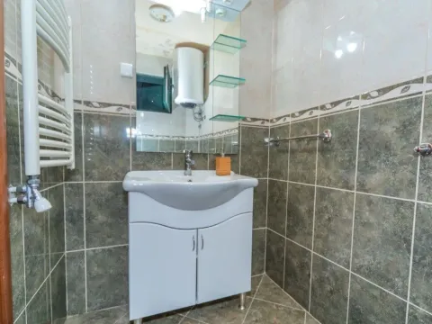 Sale, house, 300m², Motički gaj, Žabljak - image 6