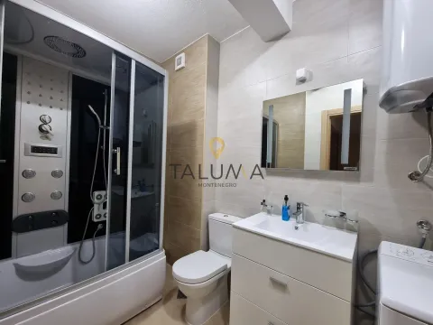 Sale, two bedroom apartment, 94m², Bečići, Budva - image 8