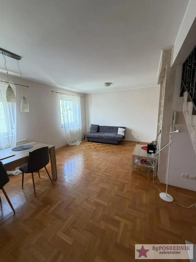 Sale, four bedroom apartment, 120m², Mladenovac, Beograd