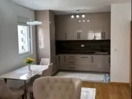 Izdavanje, dvosoban stan, 71m², New City, Podgorica - image 2