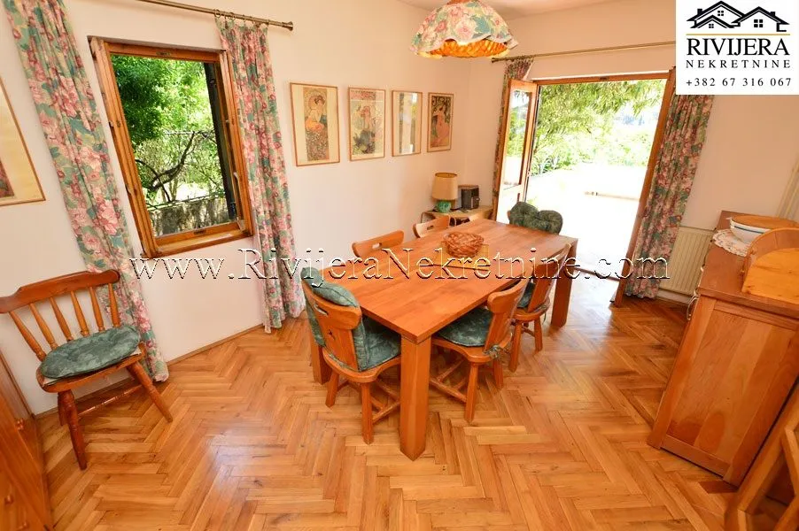Prodaja, kuća, 160m², Kamenari, Herceg Novi