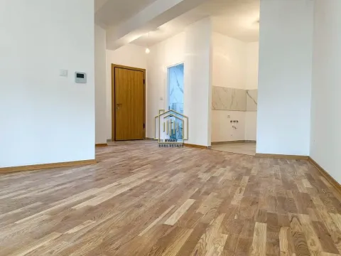 Prodaja, jednosoban stan, 57m², City Kej, Podgorica - image 3