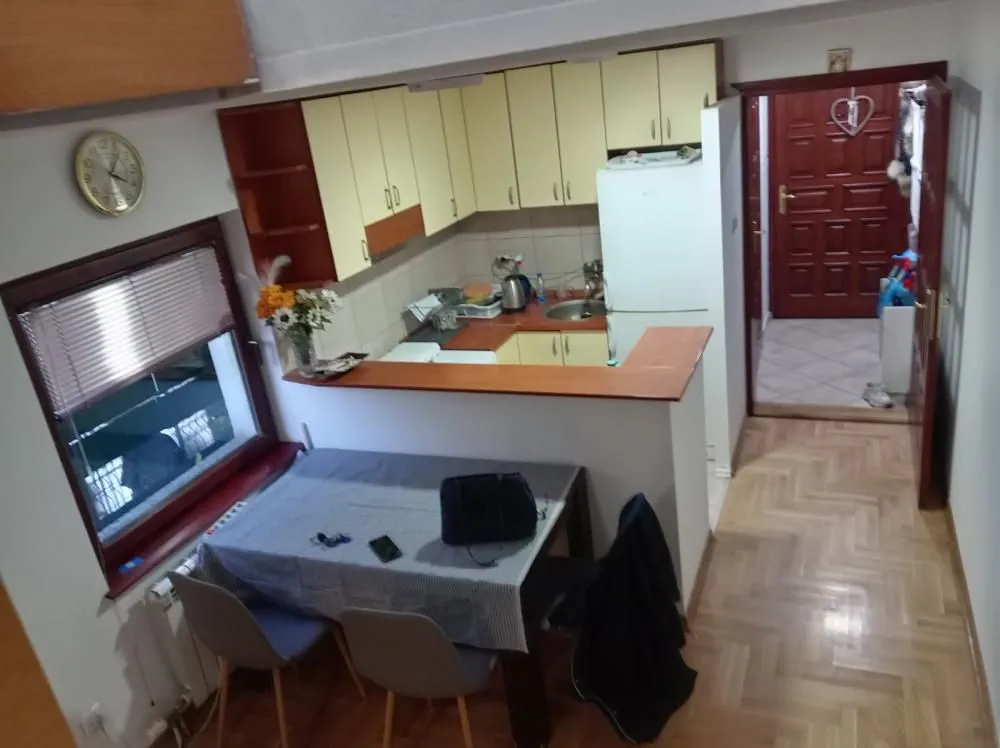 Sale, house, 108m², Uciteljsko Naselje, Zvezdara Sve Podlokacije