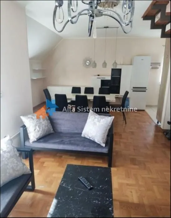 Izdavanje, četvorosoban stan, 105m², Lekino Brdo, Voždovac Sve Podlokacije