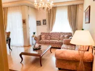 Rent, three bedroom apartment, 100m², City Kvart, Podgorica - image 1