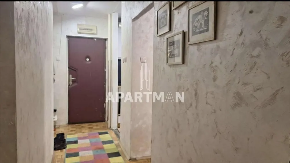 Prodaja, trosoban stan, 73m², Novi Beograd Sve Podlokacije, Beograd
