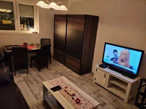 Sale, house, 235m², Zemun Sve Podlokacije, Beograd - image 3