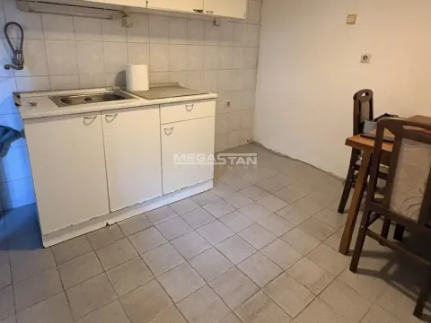 Prodaja, stan, 17m², Slavujev Venac, Zvezdara Sve Podlokacije - image 3