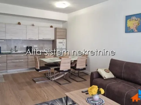 Rent, four bedroom apartment, 112m², Savski Venac, Beograd - image 2