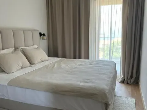 Sale, one bedroom apartment, 53m², Dobrota, Kotor - image 10