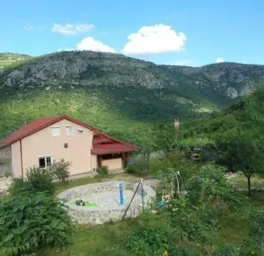 Sale, house, 160m², Zlatica, Podgorica - image 2