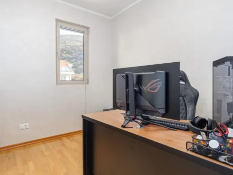 Sale, three bedroom apartment, Bečići, Budva - image 11