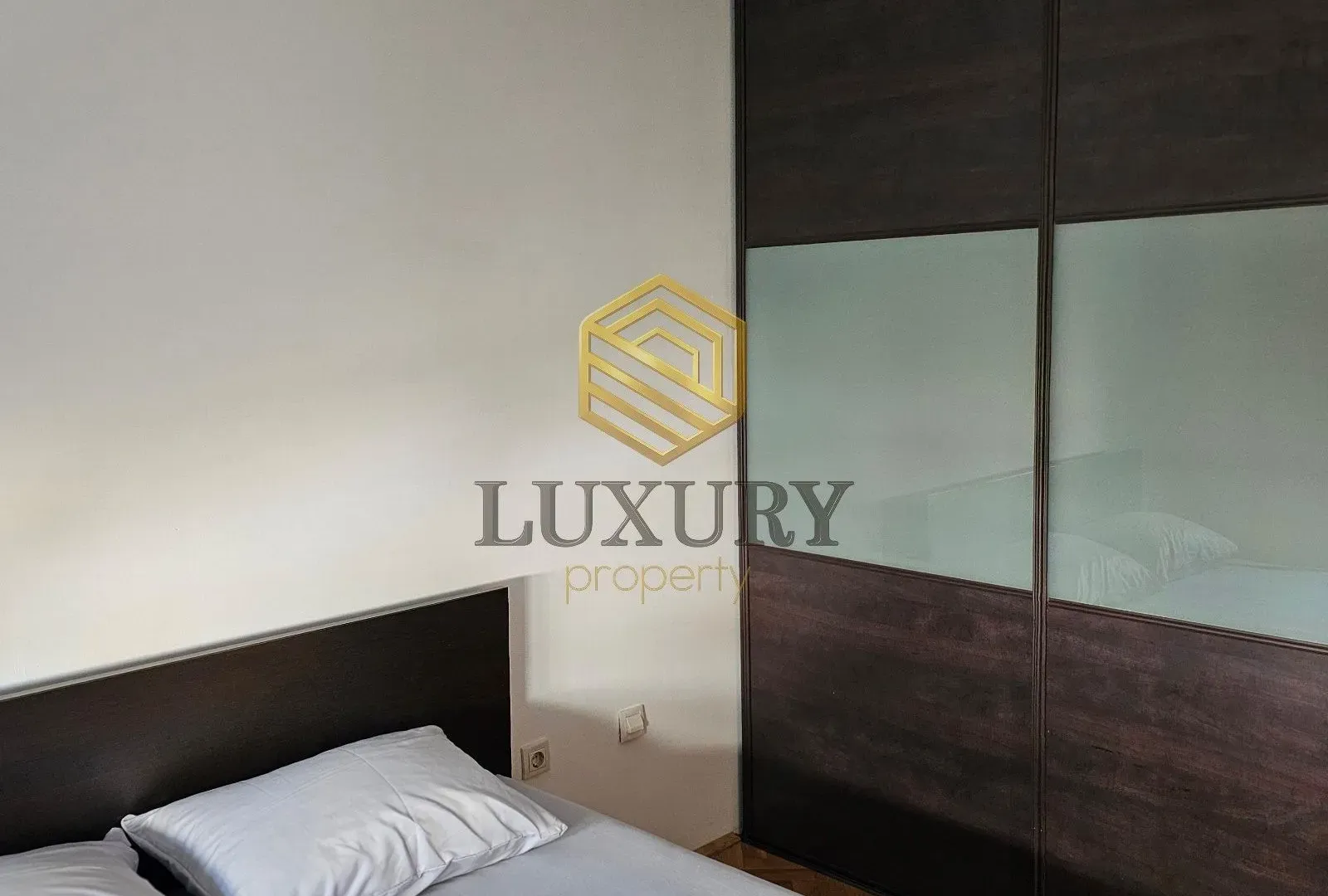 Rent, one bedroom apartment, 46m², Blok 6, Podgorica