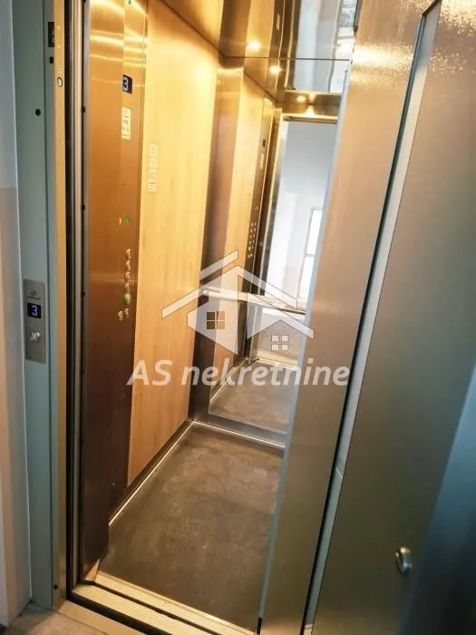 Rent, three bedroom apartment, 70m², Vračar Sve Podlokacije, Beograd
