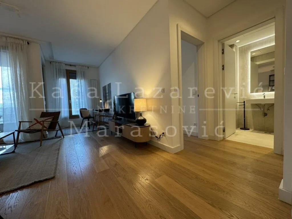 Rent, two bedroom apartment, 47m², Kalenić Pijaca, Vračar Sve Podlokacije
