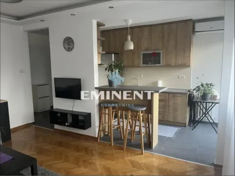 Stan in Uciteljsko Naselje