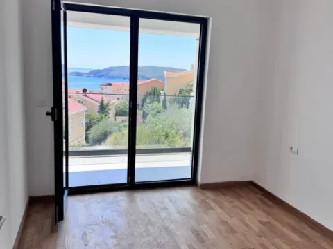 Sale, one bedroom apartment, 44m², Ivanovići, Budva - image 8
