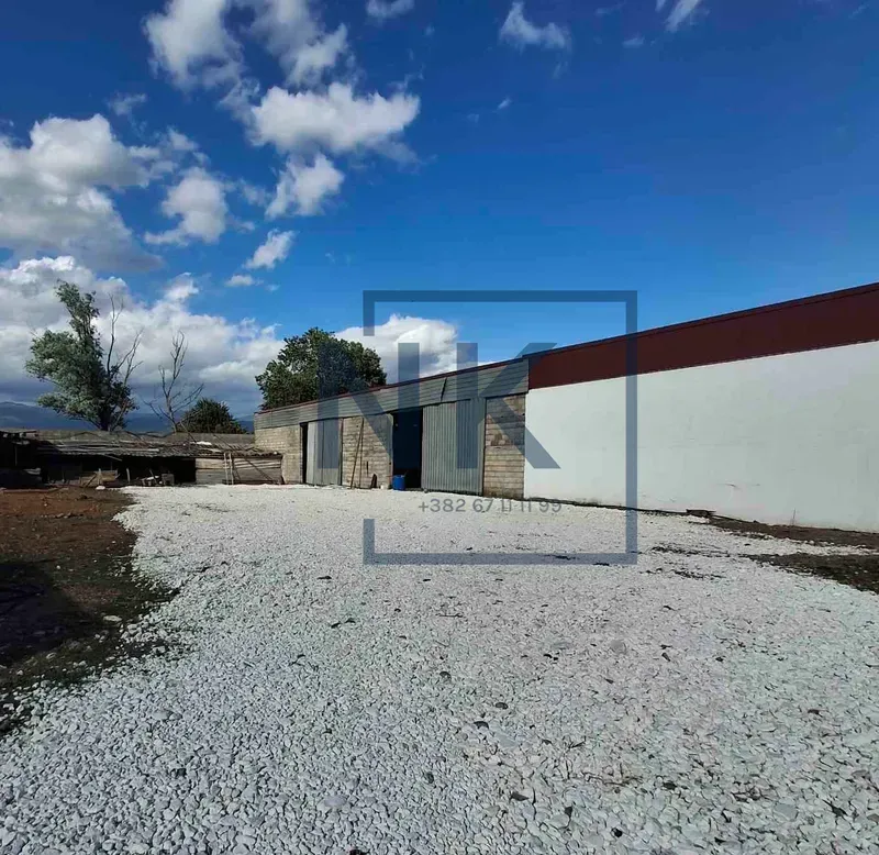 Izdavanje, poslovni prostor, 1000m², Mareza, Podgorica
