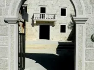 Sale, house, 450m², Dobrota, Kotor - image 3