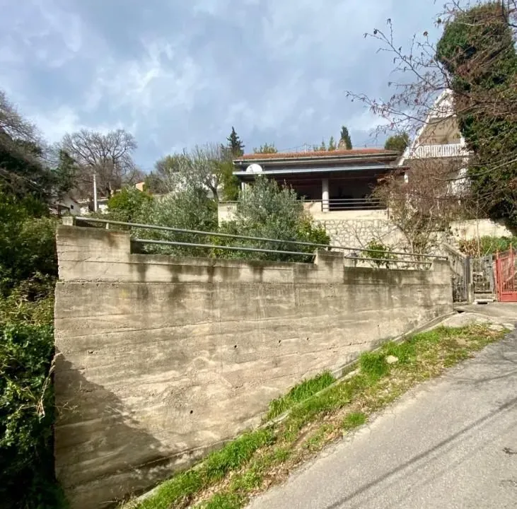 Rent, house, 190m², Kruče, Ulcinj