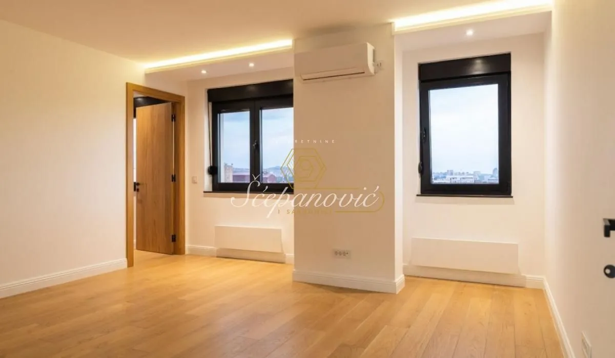 Sale, apartment, 159m², Crveni Krst, Beograd