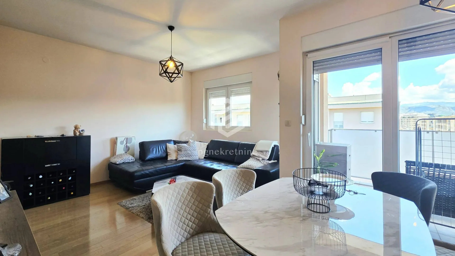 Prodaja, jednosoban stan, 53m², City Kvart, Podgorica