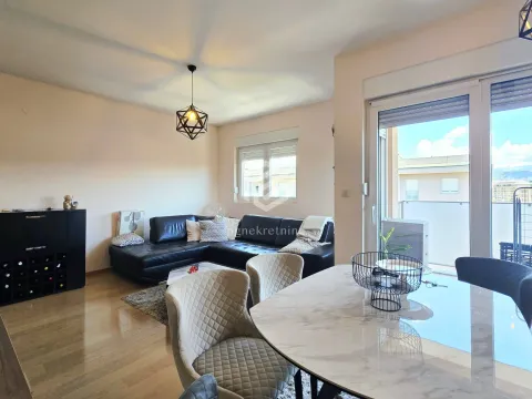 Prodaja, jednosoban stan, 53m², City Kvart, Podgorica - image 3