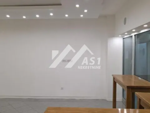 Rent, office space, 40m², Centar, Novi Sad - image 3