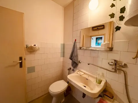 Izdavanje, dvosoban stan, 67m², Voždovac Sve Podlokacije, Beograd - image 9