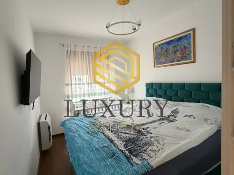 Izdavanje, dvosoban stan, 70m², Master Kvart, Podgorica - image 14