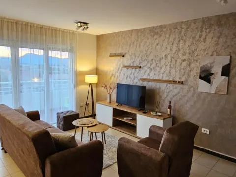 Prodaja, dvosoban stan, 80m², Ljubović, Podgorica - image 2