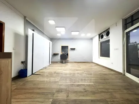 Rent, office space, 42m², Ljubović, Podgorica - image 3