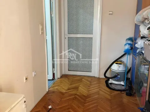 Prodaja, dvosoban stan, 62m², Petlovo Brdo, Beograd - image 4