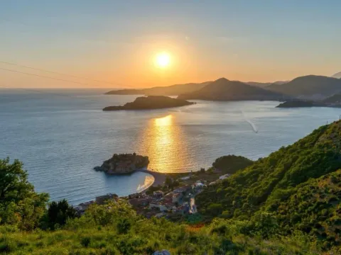 Prodaja, trosoban stan, 90m², Blizikuće, Budva - image 2