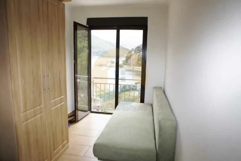 Prodaja, kuća, 246m², Lepetani, Tivat