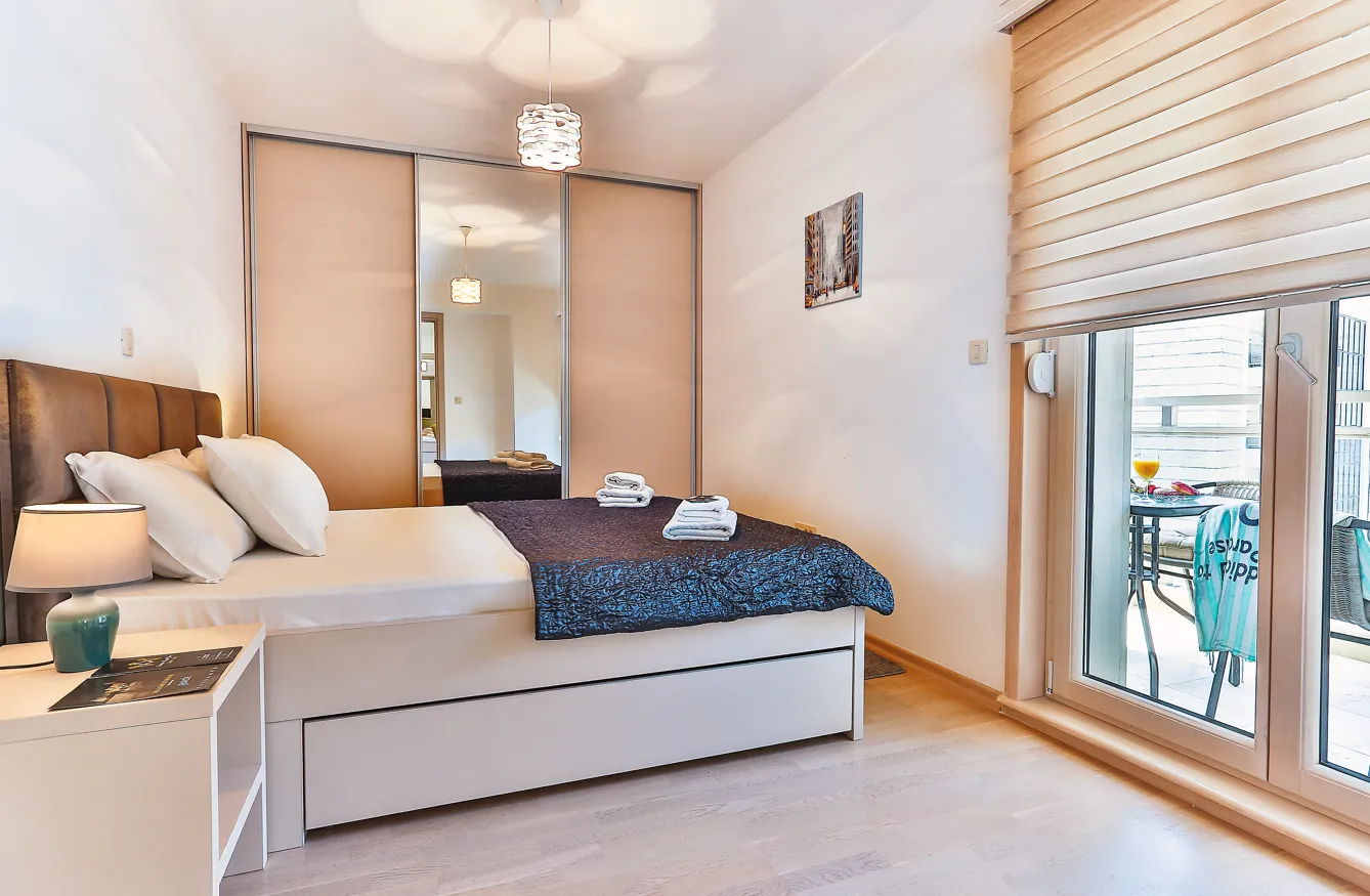Rent, two bedroom apartment, 74m², Centar, Budva