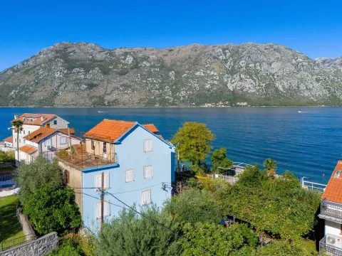 Sale, house, 300m², Stoliv, Kotor - image 16