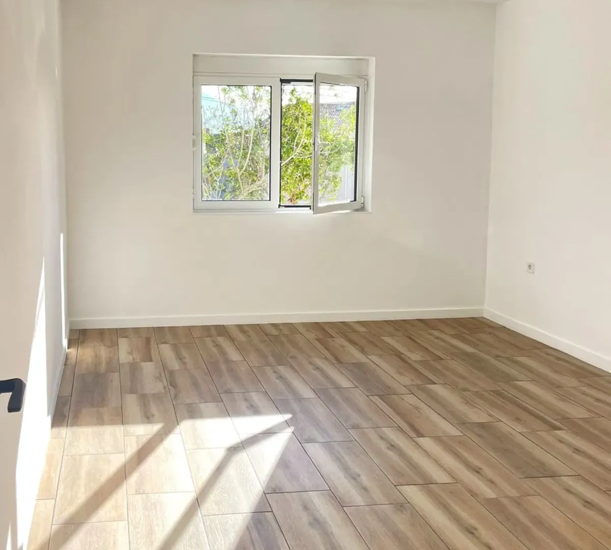Prodaja, kuća, 118m², Dumidran, Tivat