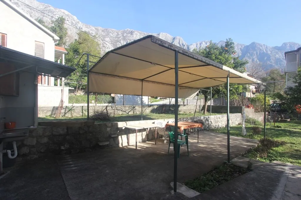 Sale, house, 262m², Orahovac, Kotor