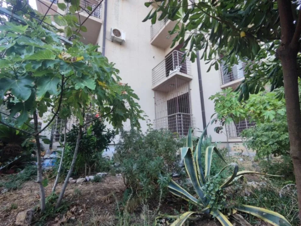 Prodaja, dvosoban stan, 67m², Bečići, Budva