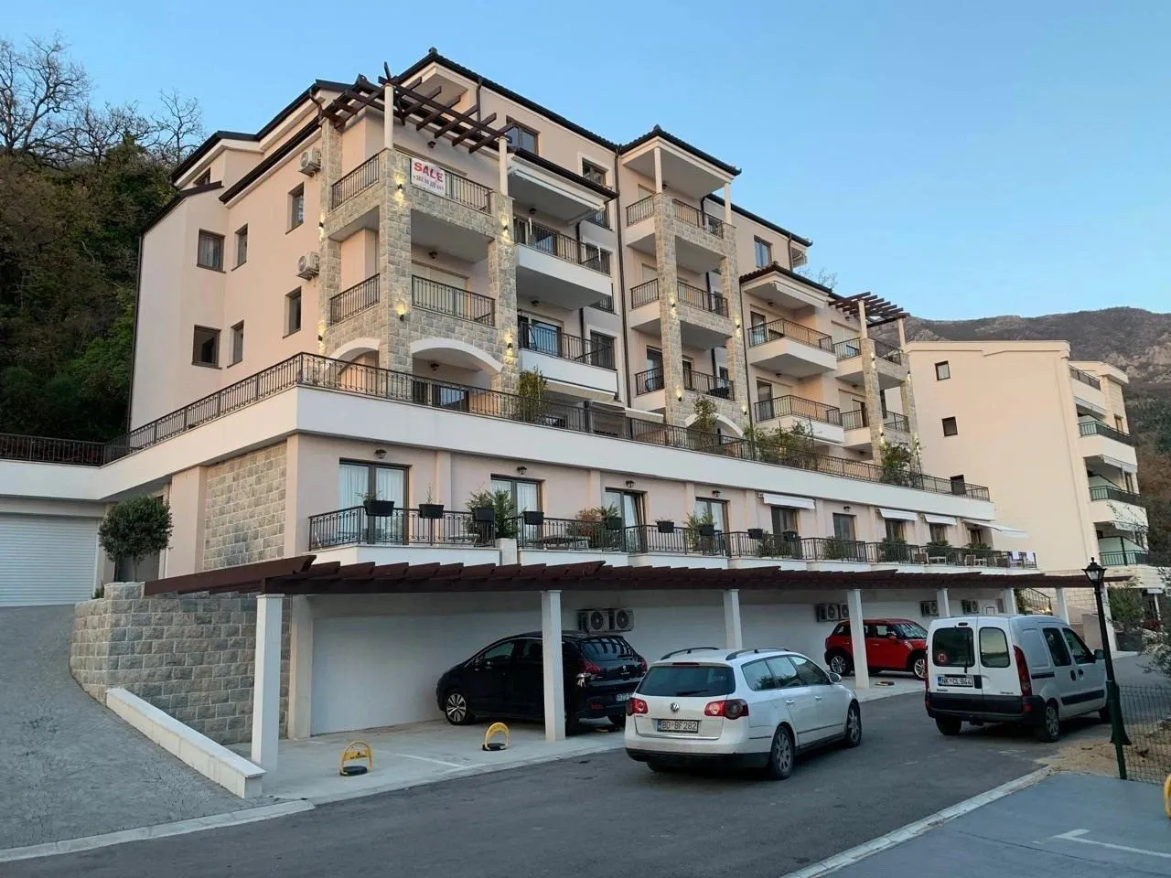 Sale, apartment, 72m², Pržno, Budva