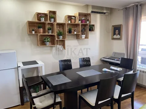 Prodaja, četvorosoban stan, 160m², Lion, Zvezdara Sve Podlokacije - image 2