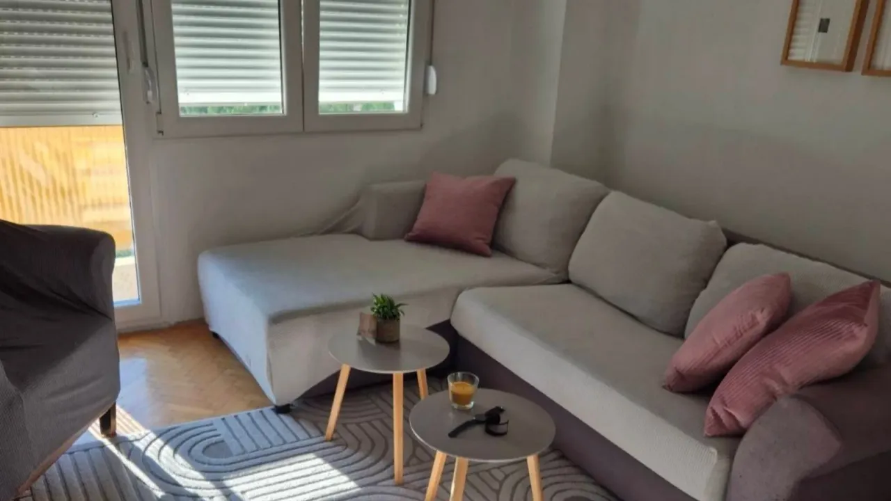 Izdavanje, stan, 60m², Preko Morače, Podgorica